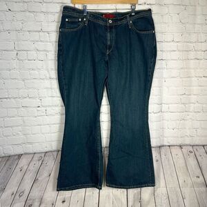 Levi’s Unique Eva Jeans Made in South Africa  Denim size W40 x L32 READ